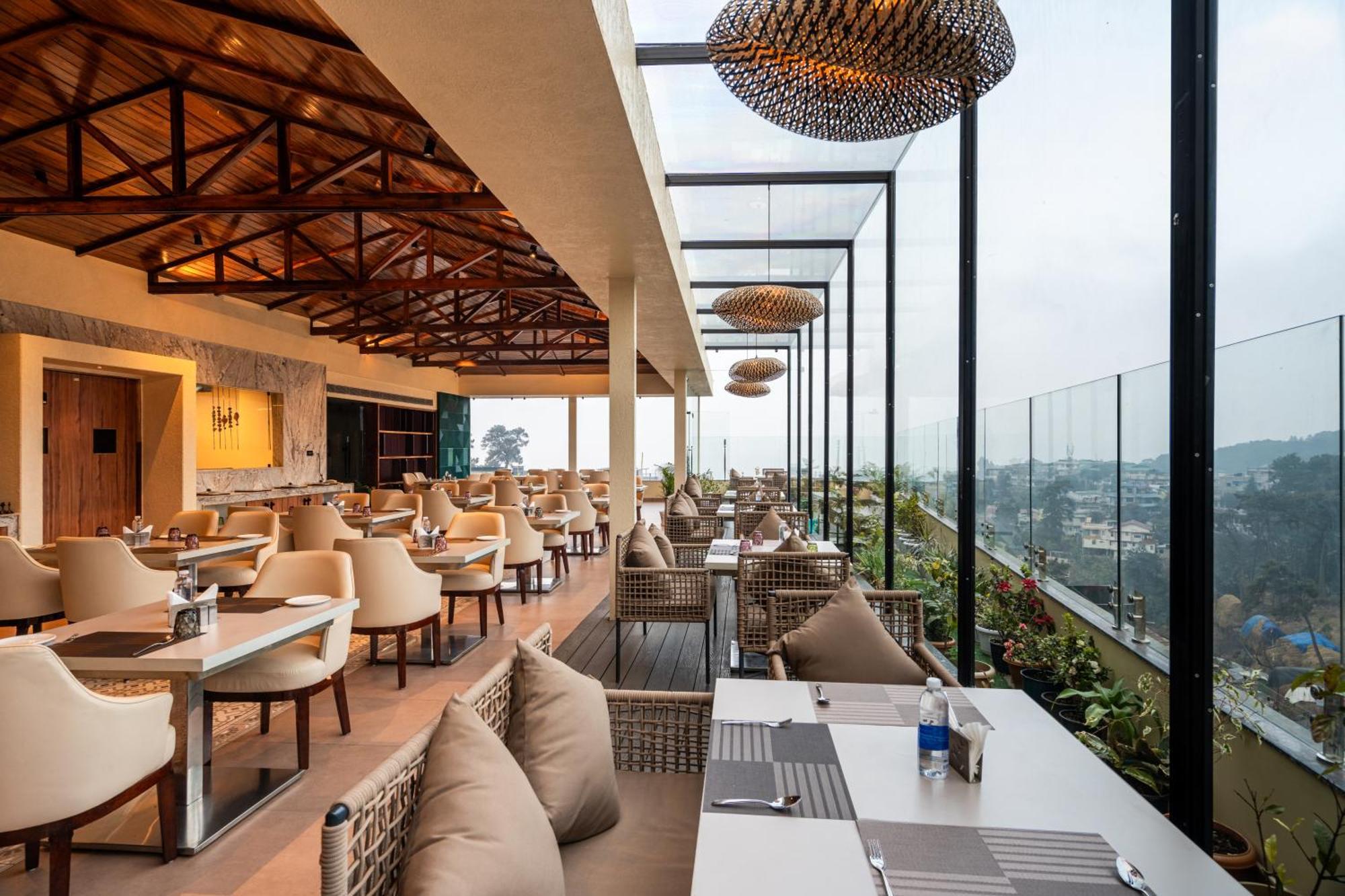 The White Rock Inn & Dine Shillong Kültér fotó